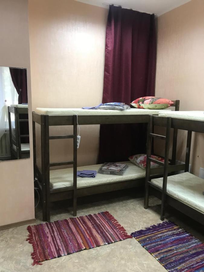 Ararat-Demeevskaya Hostel Киев Экстерьер фото