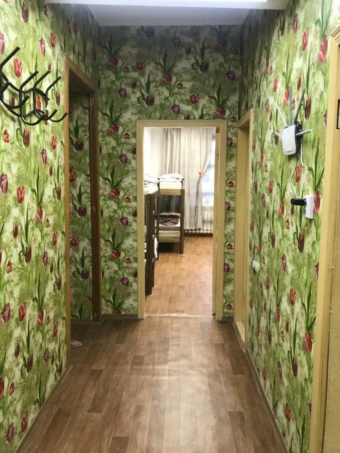 Ararat-Demeevskaya Hostel Киев Экстерьер фото