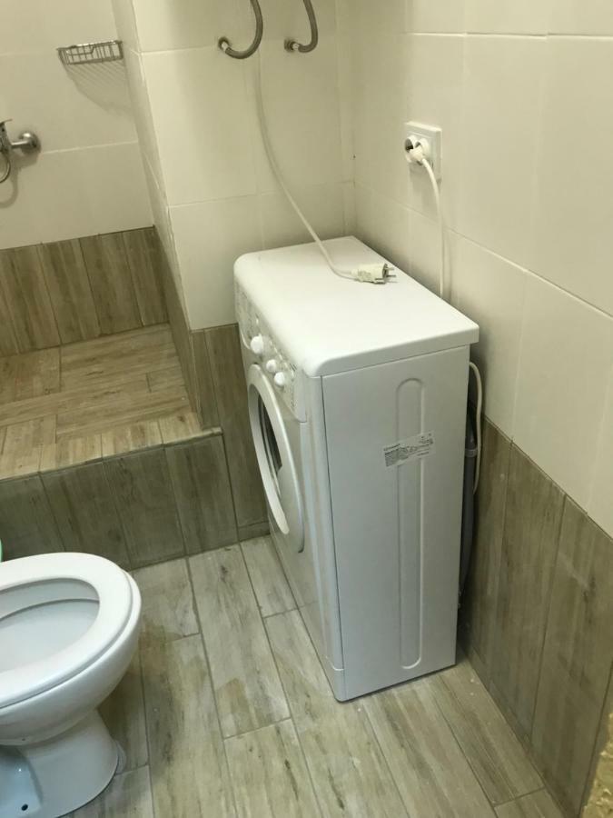 Ararat-Demeevskaya Hostel Киев Экстерьер фото