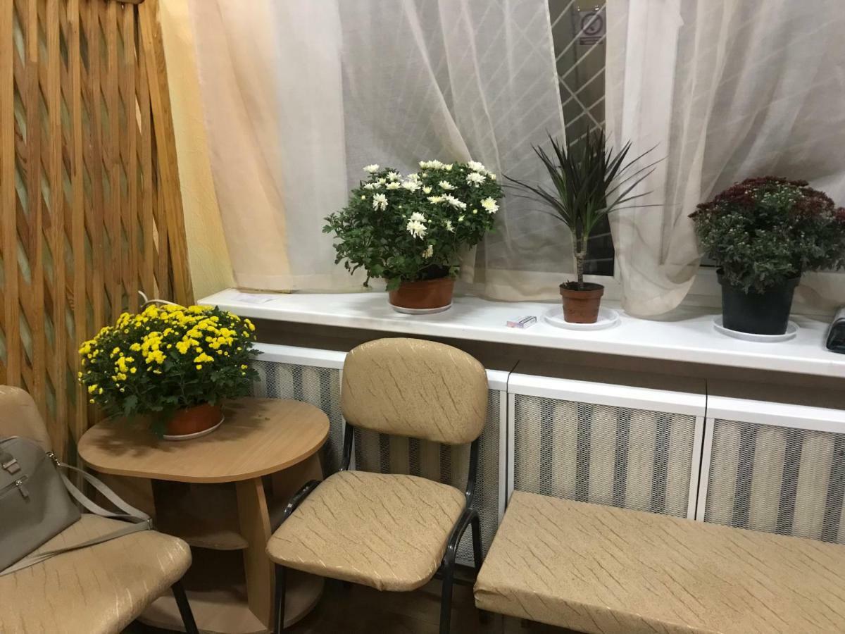 Ararat-Demeevskaya Hostel Киев Экстерьер фото