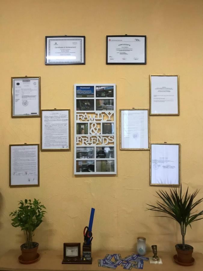 Ararat-Demeevskaya Hostel Киев Экстерьер фото